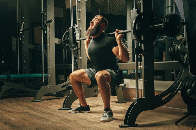 entrenamiento-de-piernas-para-principiantes-sentadillas